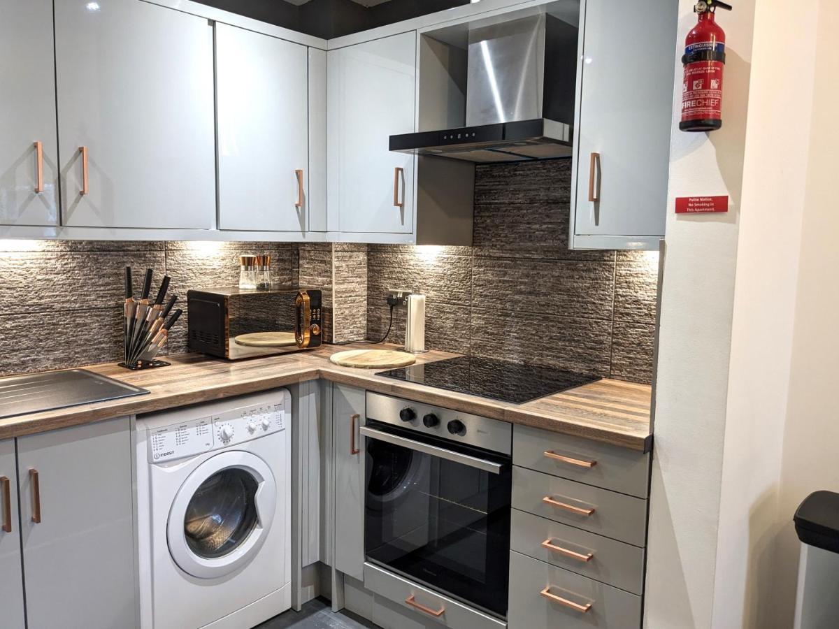Gorgeous Modernised City Centre Apartment Coventry Exterior photo